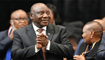 解放军一亮剑,台湾保护伞一个接一个离开,美国也忙着撇清关系