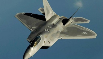 断崖式领先!美刚官宣六代机 F-47,“成都特产”机背进气道终于看清楚了