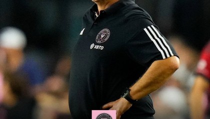 迈阿密国际主帅马蒂诺因私人原因辞职 梅西好友将接任