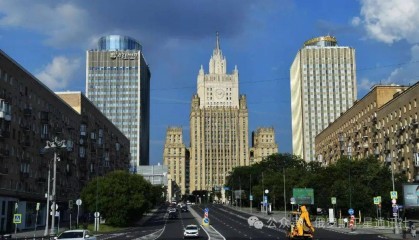 俄外交部:莫斯科强烈谴责乌克兰无人机出现在哈萨克斯坦上空