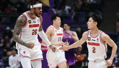 正式官宣,广东男篮VS上海G3开球时间敲定CCTV5直播杜峰变阵争胜