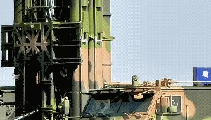 开始热闹了！珠海航展参展飞机密集落地，有什么亮点？