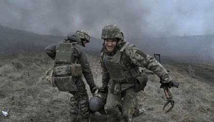 俄杀入红军城市中心,乌军采购大案暴露,北约顾问或被乌贪腐埋葬