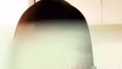 “红老头”被刑拘:一起被谣言与流量裹挟的猎奇事件 | 新京报快评