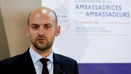 外媒:法国外长称欧盟或将迅速解除对叙利亚的部分制裁,但未透露具体时间