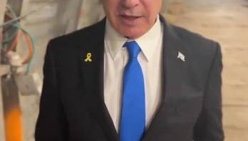 以总理:希望“今天或明天”就被扣押人员问题发表声明