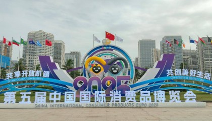 中美交锋异常激烈,潜伏在中国人身边的美国货,却赚的盆满钵满