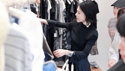 台州90后老板娘卖服装,4个月拿下达人第一,年入过亿