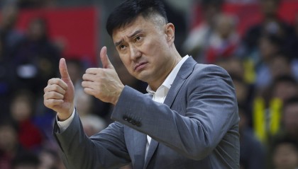 杜锋谈哈维绝杀:这球难度很大 上海运气更好一点