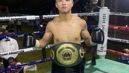 “00后”拳王周润琪澳洲遇袭后再发声:对不起老婆