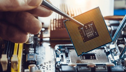 中方早有预感“叛徒”不出所料!650亿全送美国?大事不妙!