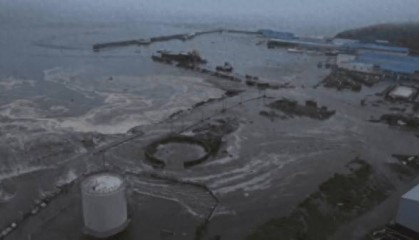 海军基地遇上大地震,港内全是新核潜艇,损坏一艘都能让俄军心疼