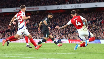 英超-萨卡破门萨拉赫救主 利物浦2度追平2-2阿森纳让出榜首