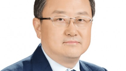 中组部有关干部局负责同志宣布中央决定:他履新!曾在上海工作