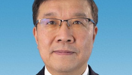 王武生,从福州赴任海口