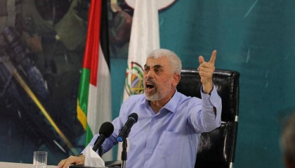 中国援助的物资去了哪?辛瓦尔尸检报告说明一切:强盗不是哈马斯