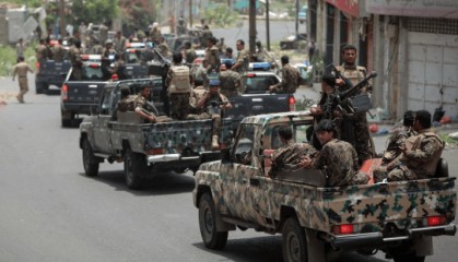 以军血战黎巴嫩!5个师进攻,却遇“双重夹击”,谁料敌人竟是胡塞!