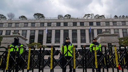 韩国部分遭弹劾官员已复职 尹锡悦弹劾案判决结果下周出炉?