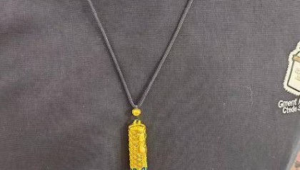 报警了!事发大连一洗浴中心,男子洗完澡打开更衣柜发现两件黄金饰品丢失