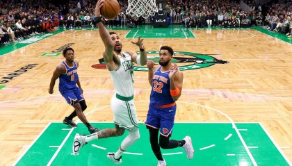 唐斯创纪录表现助尼克斯逼近东决,布朗森末节爆发逆转凯尔特人