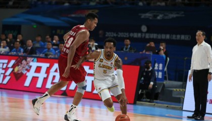 广厦外援布朗夺得总决赛MVP!21-22赛季曾效力北京队