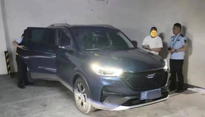 从15元车费到1500元消费:游客遭遇“制服”揽客连环套