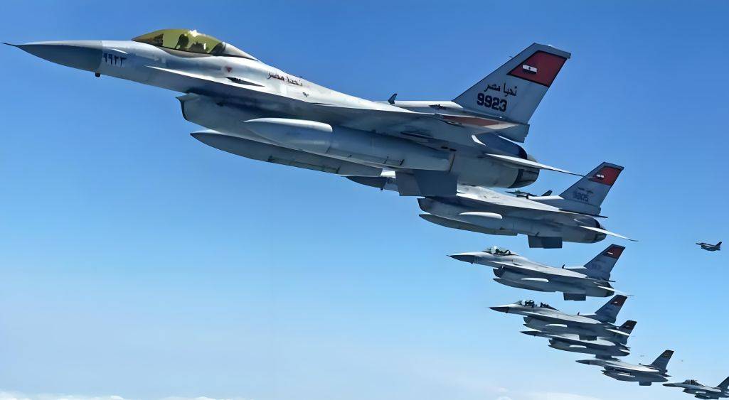不要歼-10CE，埃及空军盯上了歼-35？是否追求压制F-35才是关键