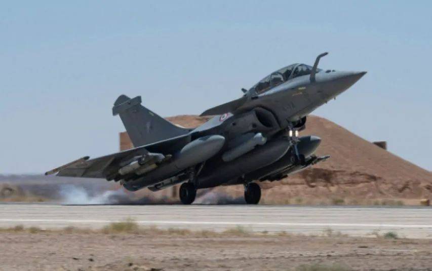 巴基斯坦骗了全世界？印度突然公布一则铁证，击落6架战机？巴基斯坦空军战损引发争议