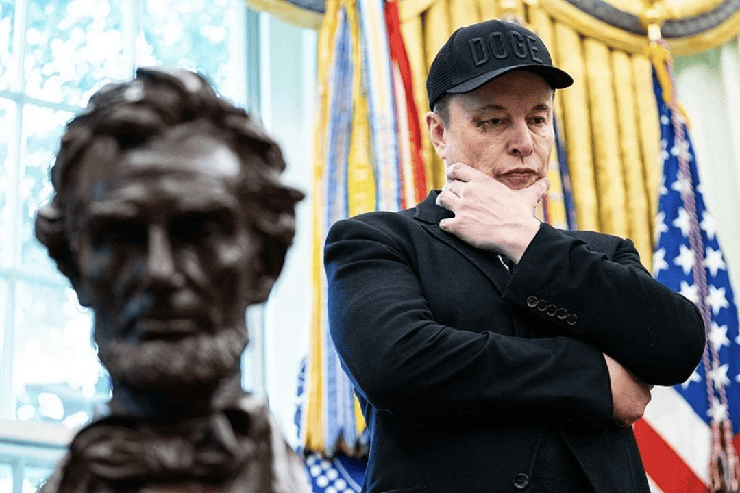 马斯克暂停组党,称力挺一人参选美国总统!