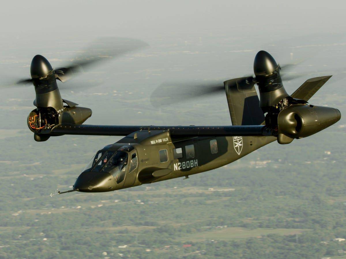 震撼首飞!中国新型倾转旋翼机“鱼鹰”问世,弯道超车,打破美军技术垄断!