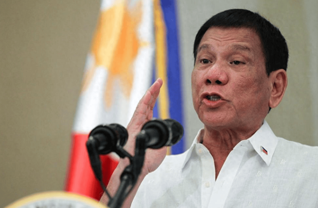 逮捕老杜的菲律宾“功臣”畏罪潜逃，远在海牙的杜特尔特，离回家又近了一步