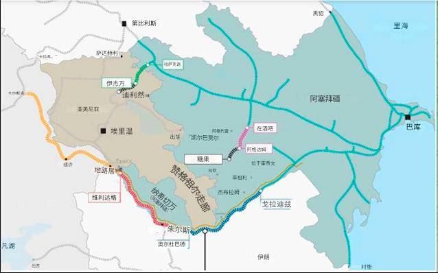 普京耐心被消耗殆尽,连炸72小时抹平油厂,阿塞拜疆还敢接招吗?