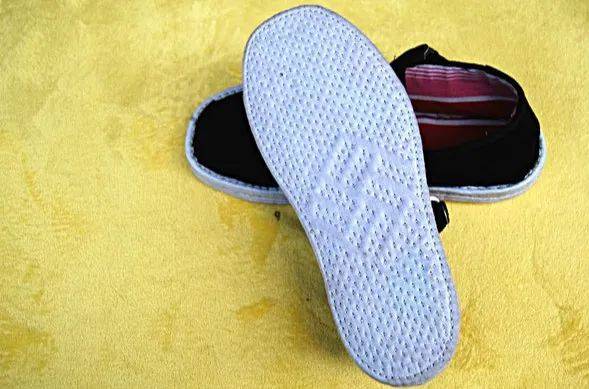 一家5口坐45小时火车赶杭州！这几天，大军出动了！有人随身必带的，竟是这样东西……