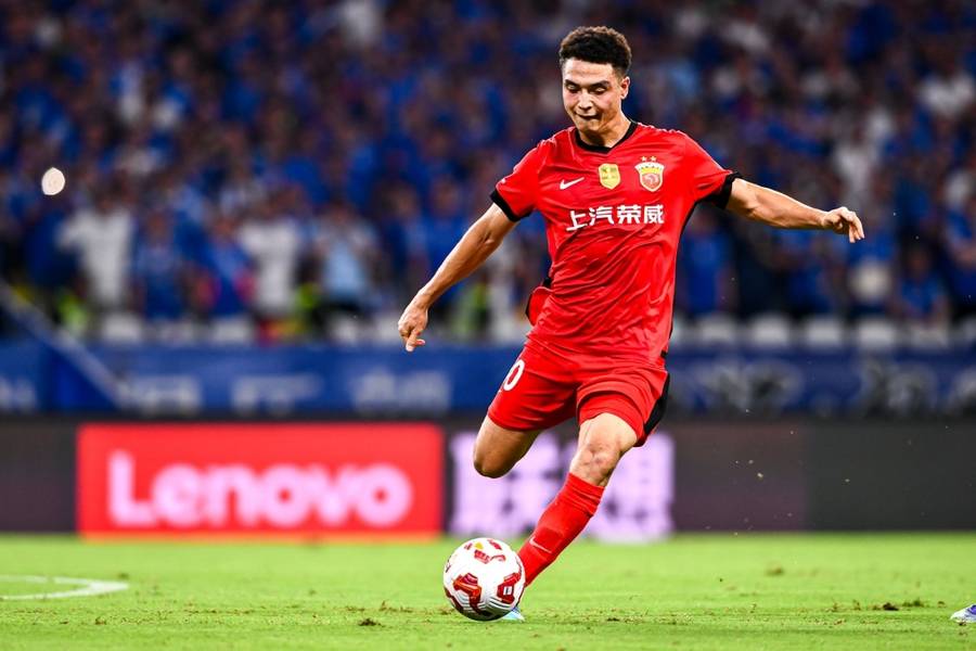 临时调整中超赛程引发连锁反应，足协与中足联的不专业不应由俱乐部“埋单”