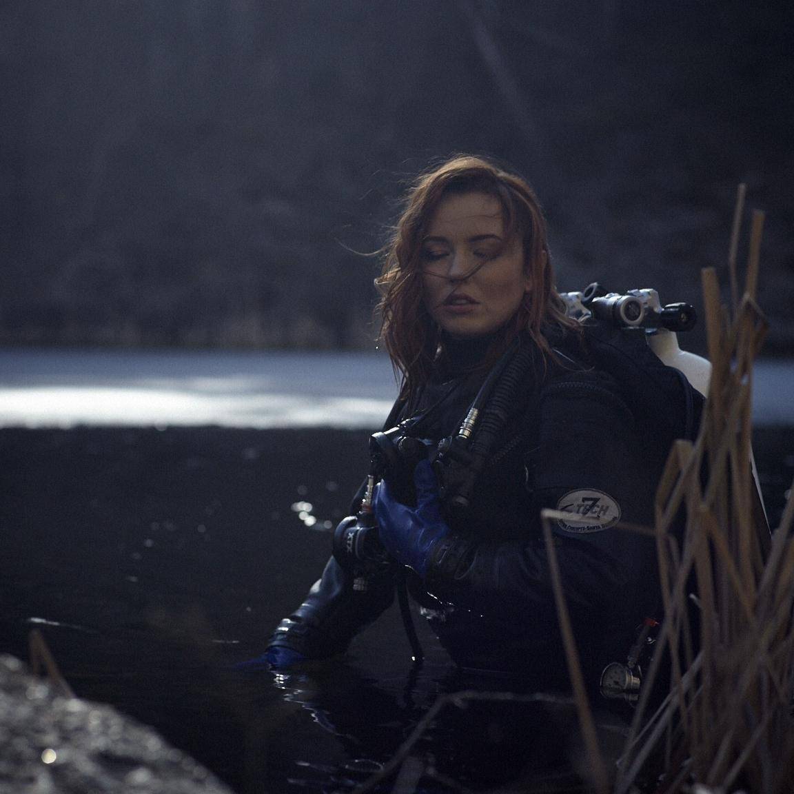 乌克兰女蛙人深潜80米,在北约家门口,炸了北溪管道,遭德国通缉