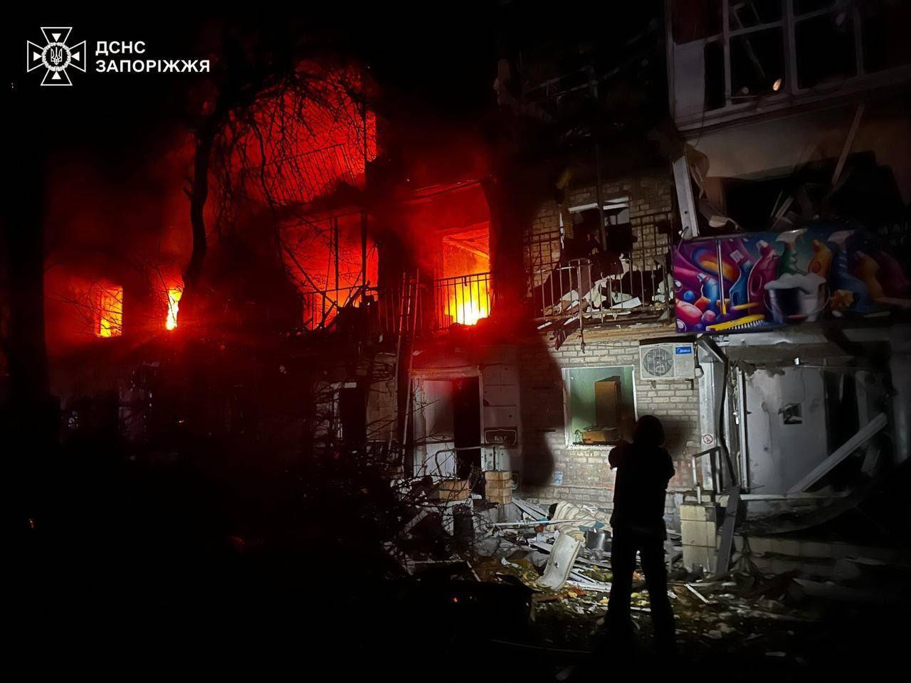 末日将军回归了?炸电厂,炸火车,俄军停电战术太成功,重创乌军