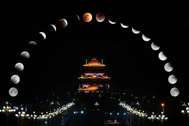 “血月”奇观来袭!今年罕见“月全食”有啥说法?