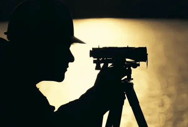 国安部:夏某表面是爱心人士,却悄悄记录中国军事管理区数据,引诱村民提供敏感信息