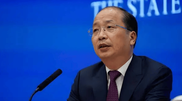 易会满被“抄家”:落马或因他人供述 任期内股民血本无归