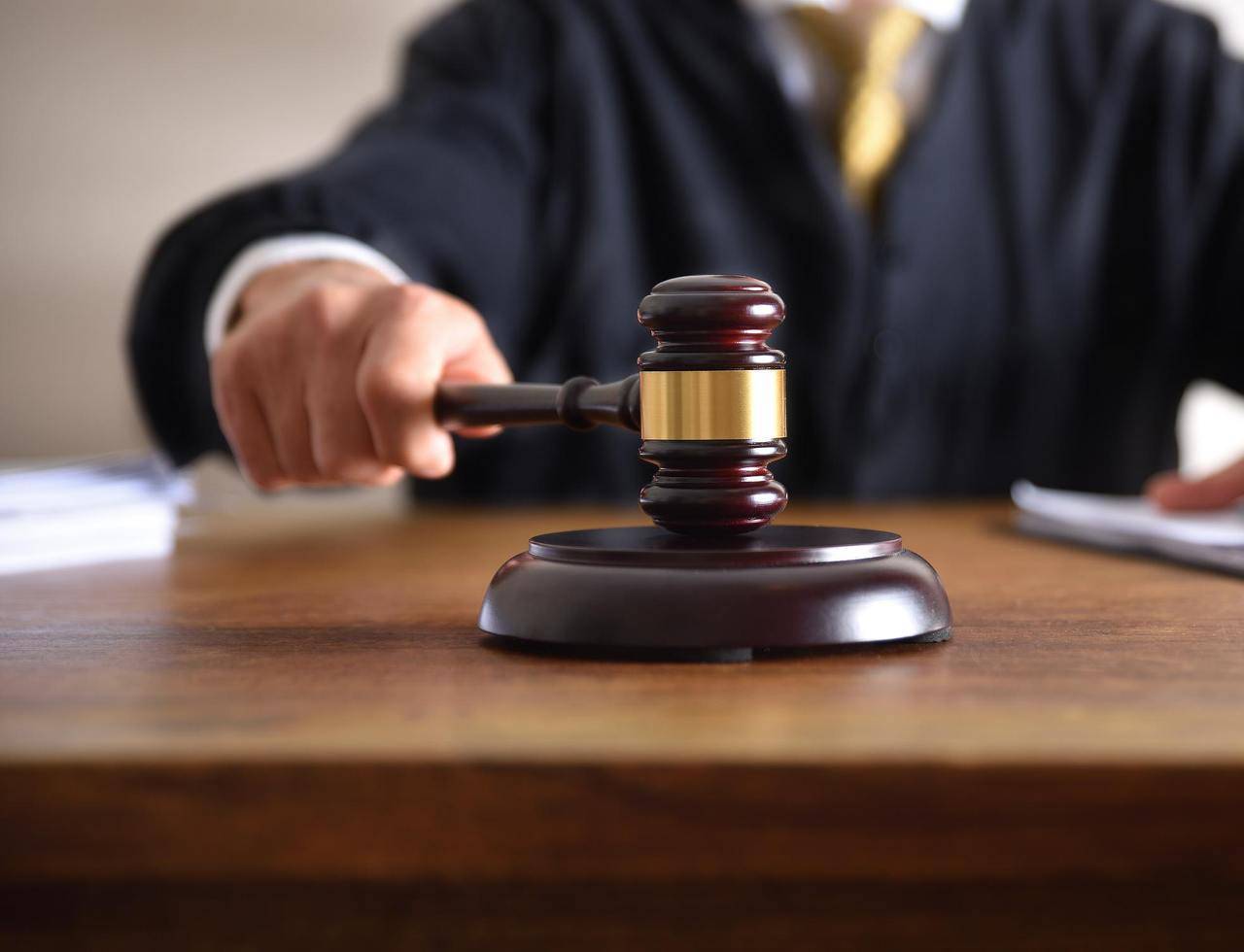 潮评丨220万买来的“教训”,能否叫醒装睡的人