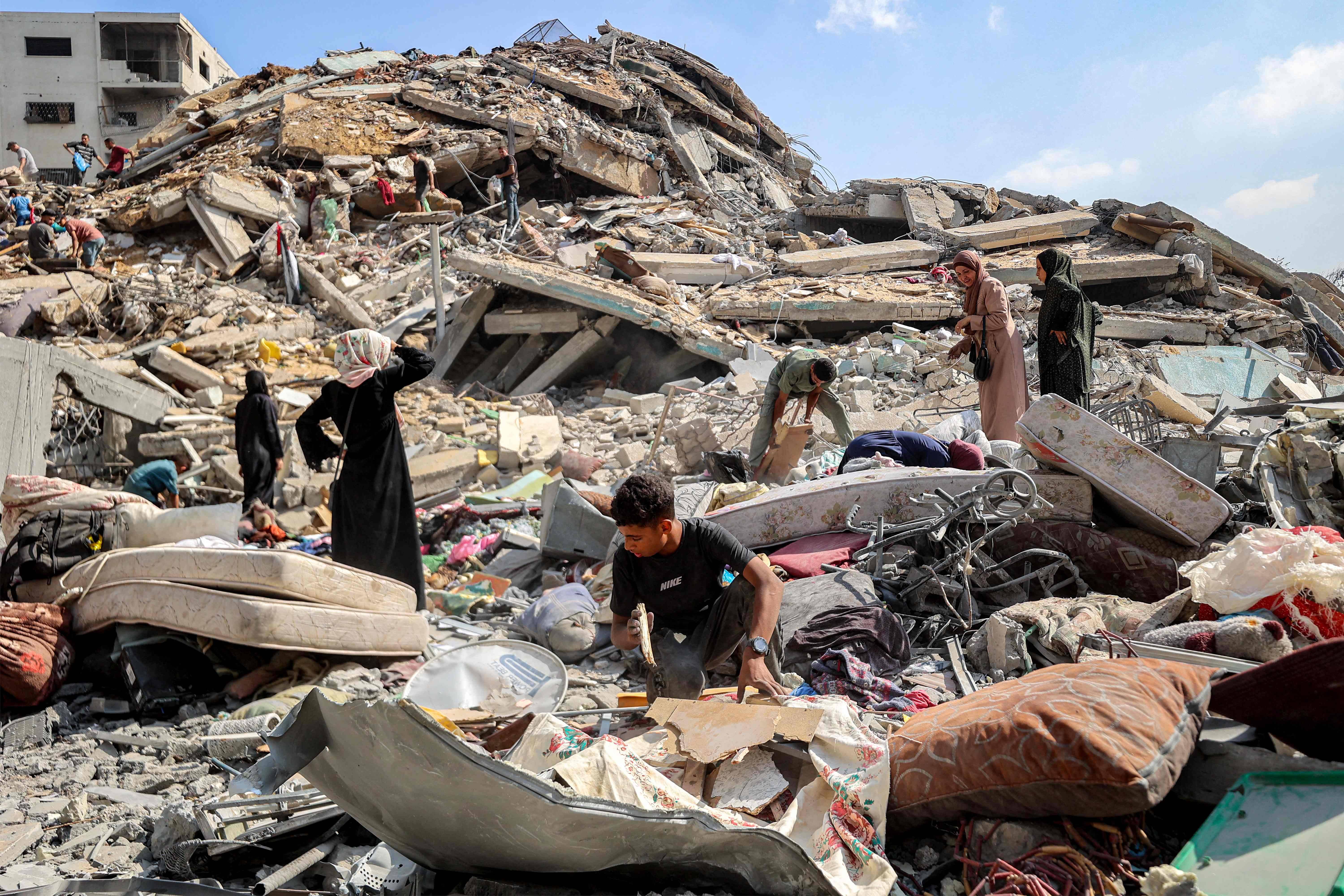 以色列对加沙发动大规模攻势!哈马斯坚持拒绝释放人质,可能有两种结局