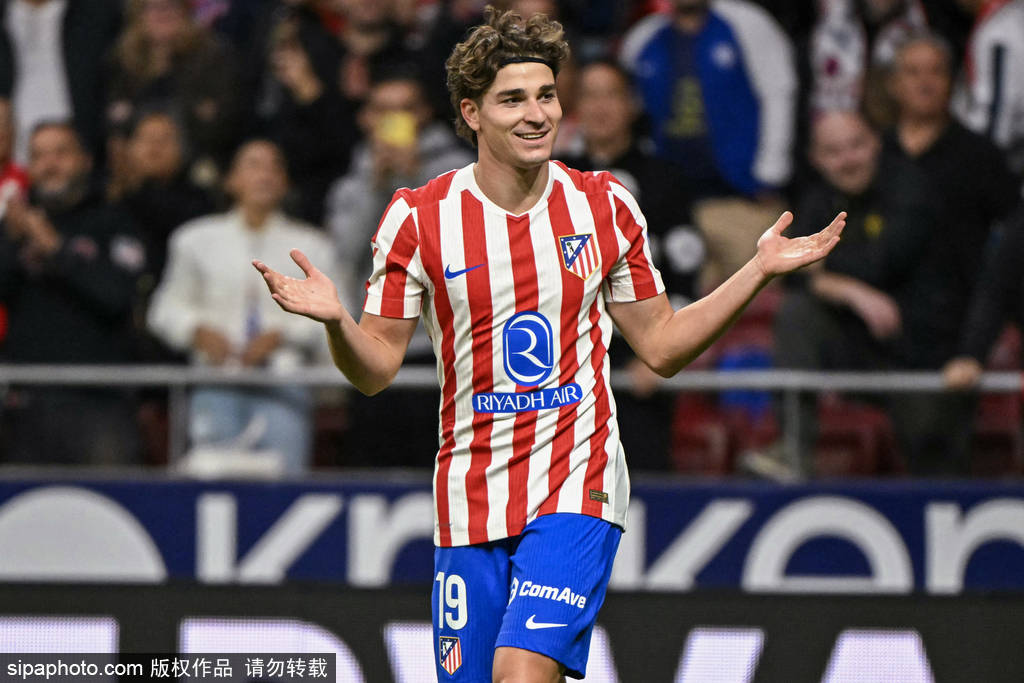 西甲-阿尔瓦雷斯上演帽子戏法 马竞3-2反绝杀巴列卡诺