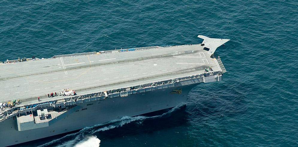 攻击-21正式登场:076与福建舰联手,开启电磁弹射无人机时代