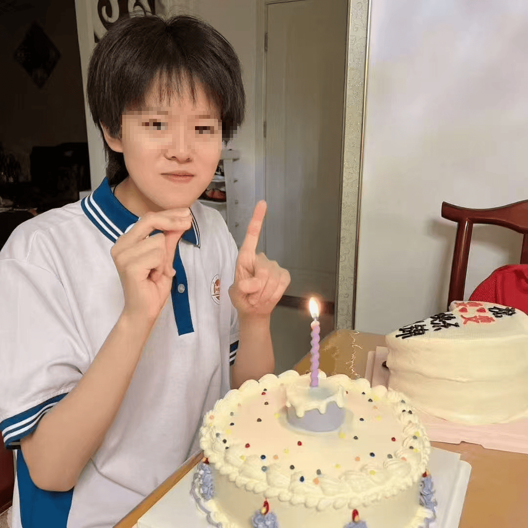 留学生陷入定制电诈剧本 要75万自证清白