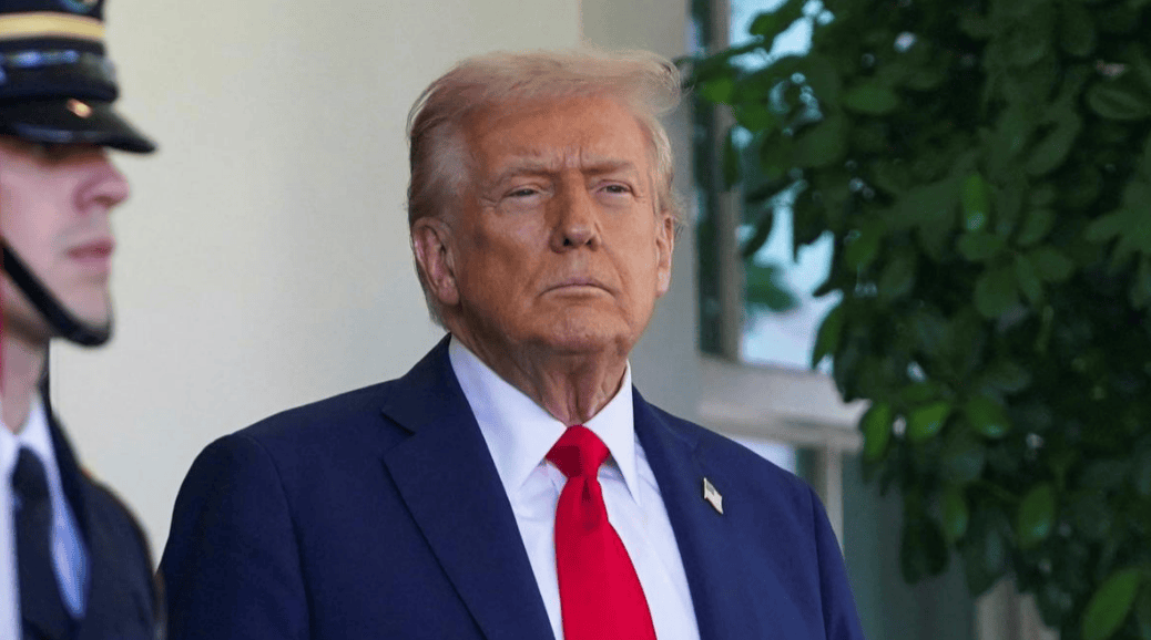 中国对等反制收到成效,首艘美国船只停靠宁波港,缴付近500万港务费