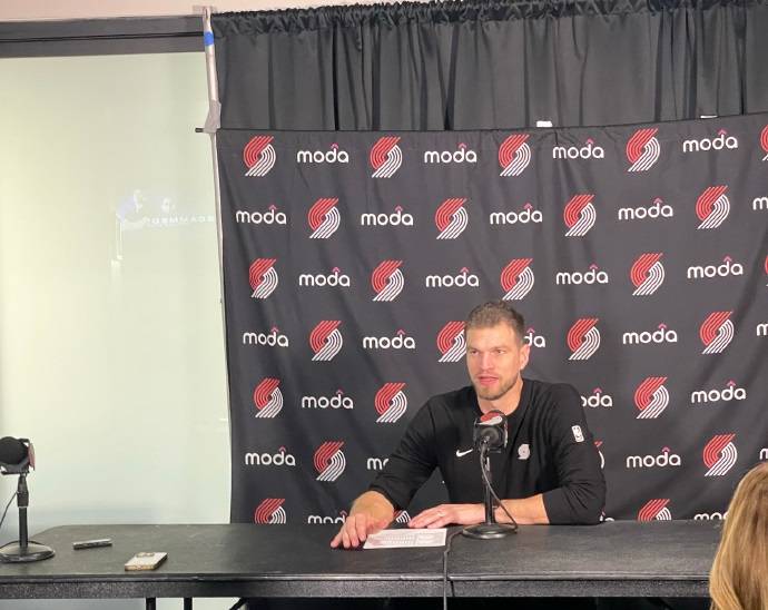 斯帅：暂时不会考虑增加杨瀚森场上时间 他还没适应NBA节奏