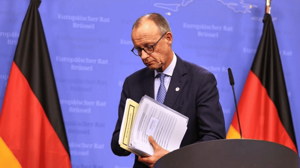 德国媒体:德国外长取消访华没错,欧洲再弱,也没弱到要举白旗的地步